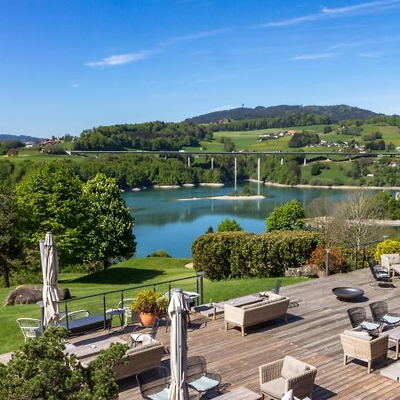 Hotel-Restaurant La Terrasse, Golf De La Gruyere Pont-la-Ville Zewnętrze zdjęcie
