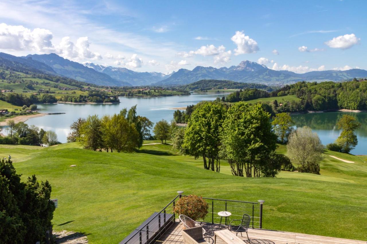 Hotel-Restaurant La Terrasse, Golf De La Gruyere Pont-la-Ville Zewnętrze zdjęcie