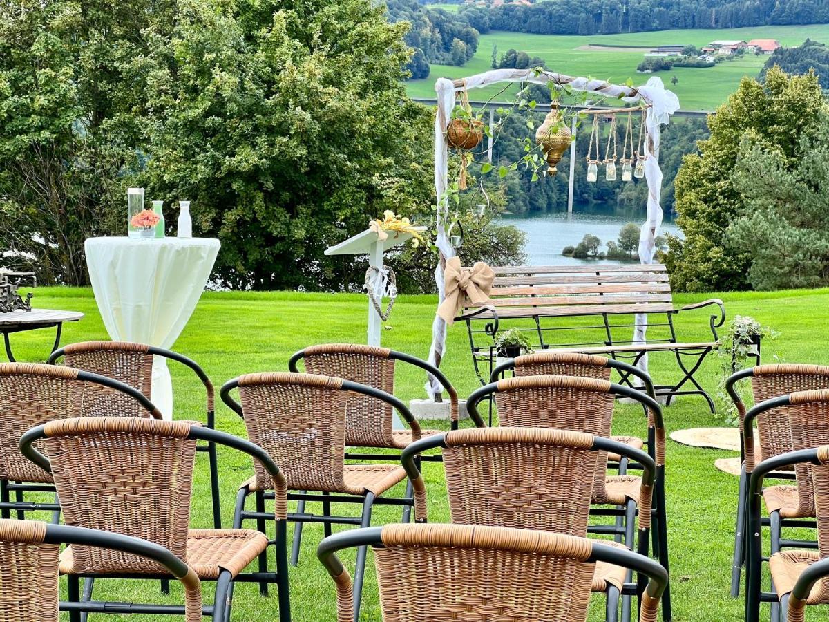 Hotel-Restaurant La Terrasse, Golf De La Gruyere Pont-la-Ville Zewnętrze zdjęcie