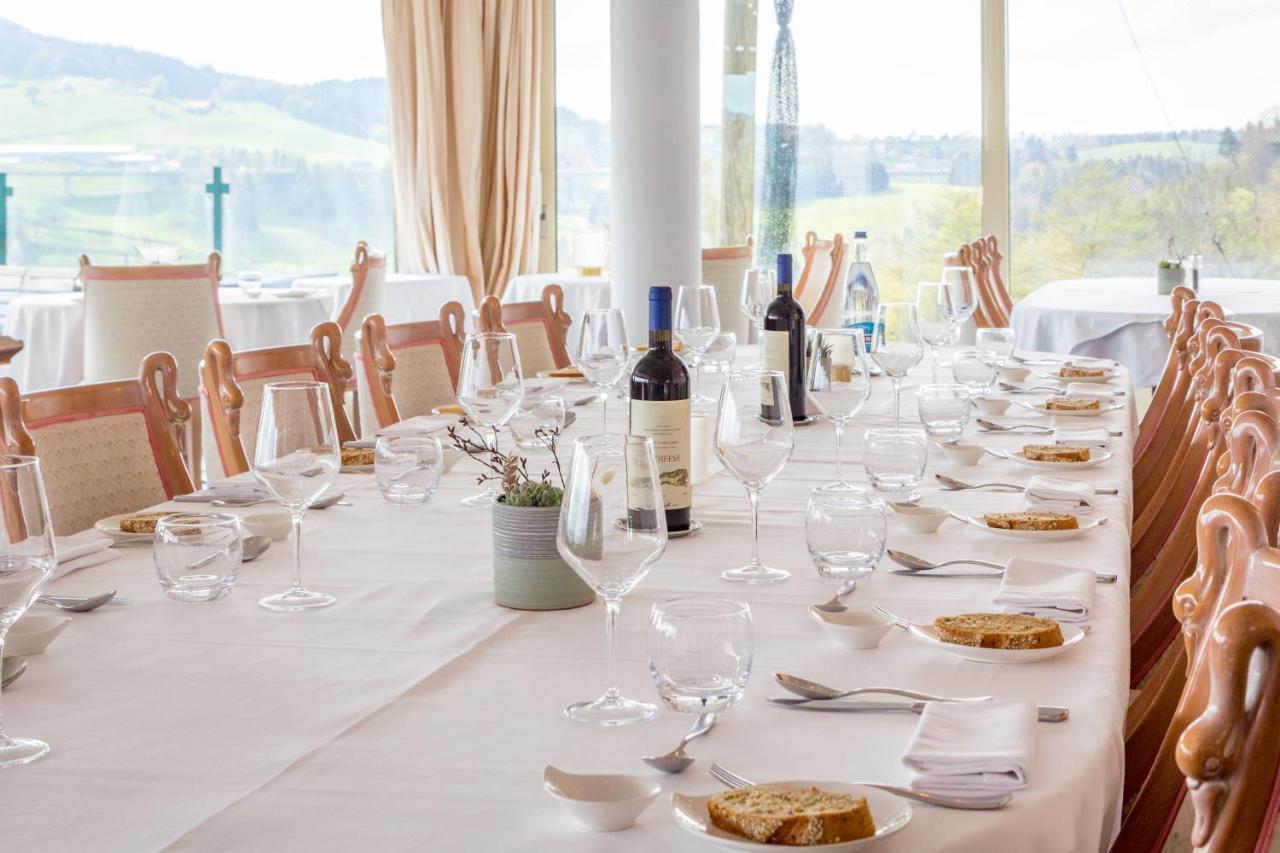 Hotel-Restaurant La Terrasse, Golf De La Gruyere Pont-la-Ville Zewnętrze zdjęcie
